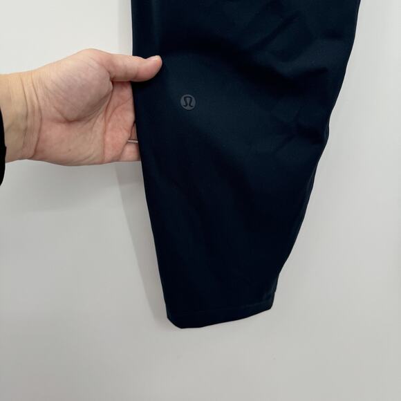 Lululemon On The Fly Pant 28" Size 4 Navy Blue W5ALWS Mid-Rise Travel Casual - Picture 6 of 11